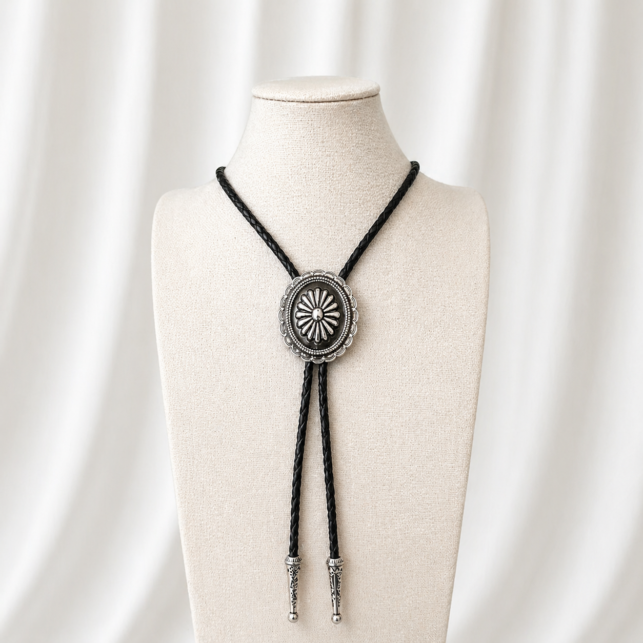 Kilbride Bolo Tie